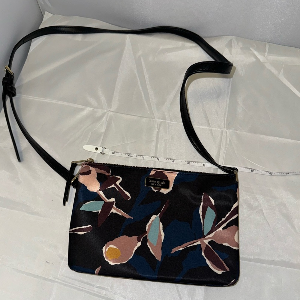 Kate spade purse NWOT